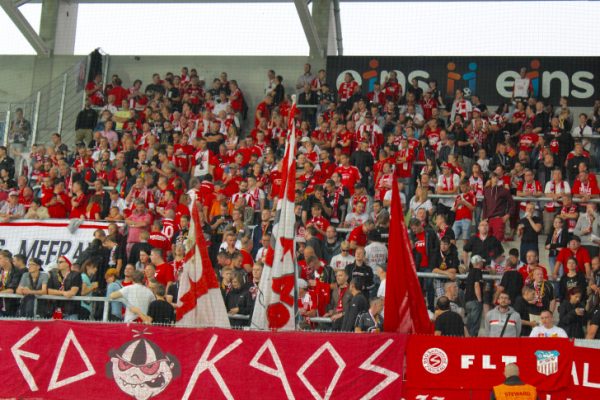 Fans des FSV Zwickau.